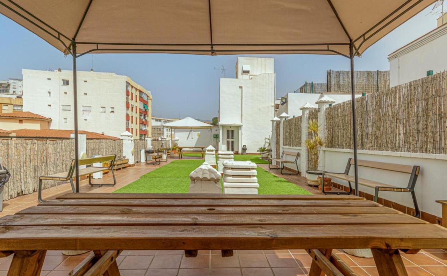 Apartamento Apartamento Centrico La Merced 2 - Free Parking & Free Gym Málaga Exterior foto