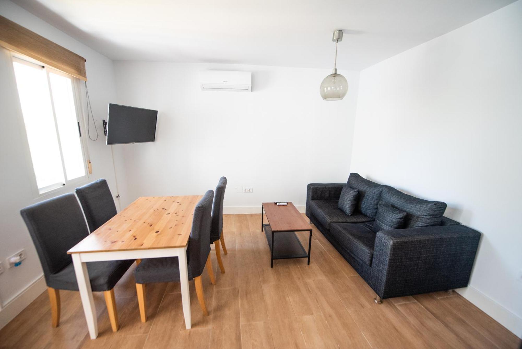 Apartamento Apartamento Centrico La Merced 2 - Free Parking & Free Gym Málaga Exterior foto