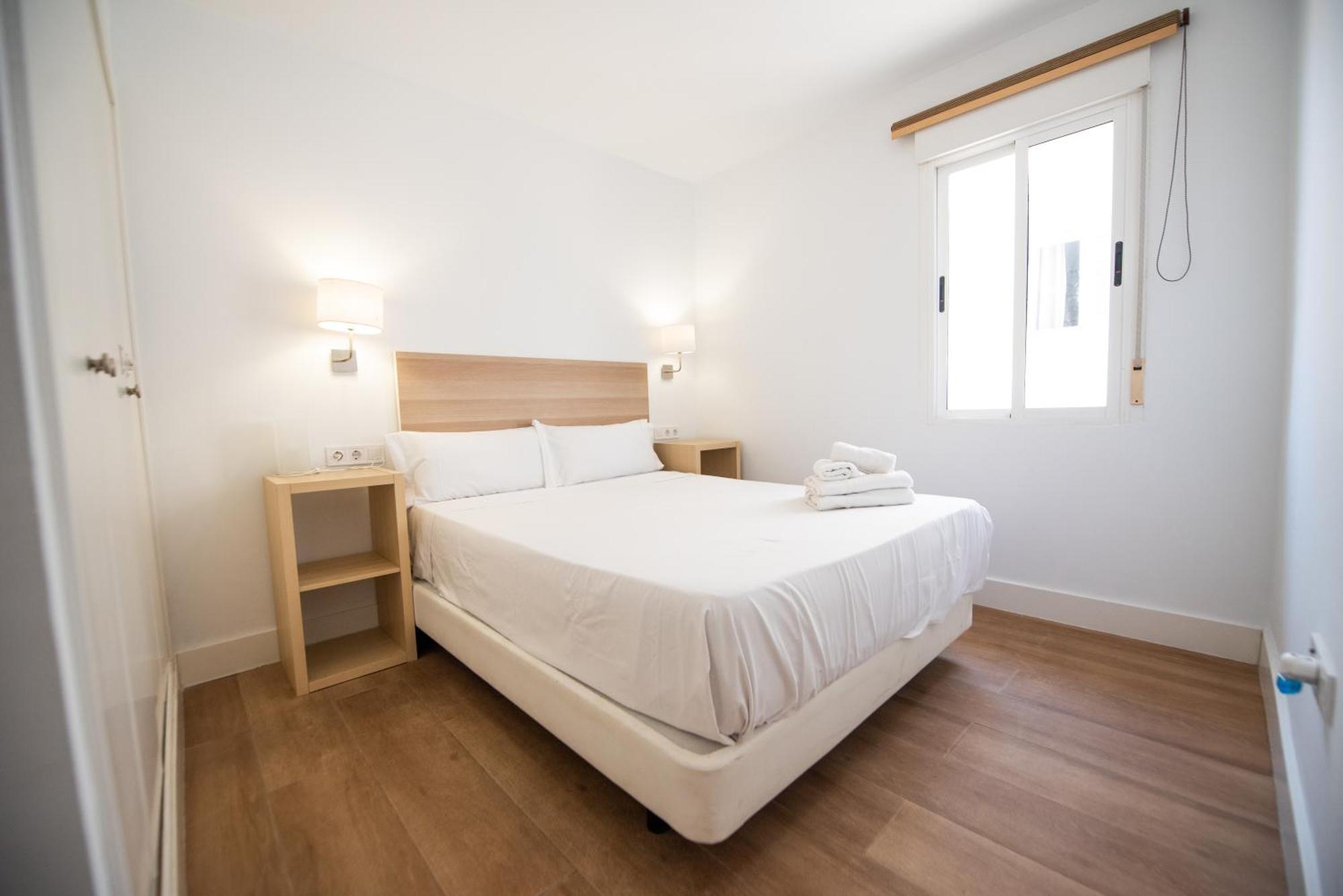 Apartamento Apartamento Centrico La Merced 2 - Free Parking & Free Gym Málaga Exterior foto